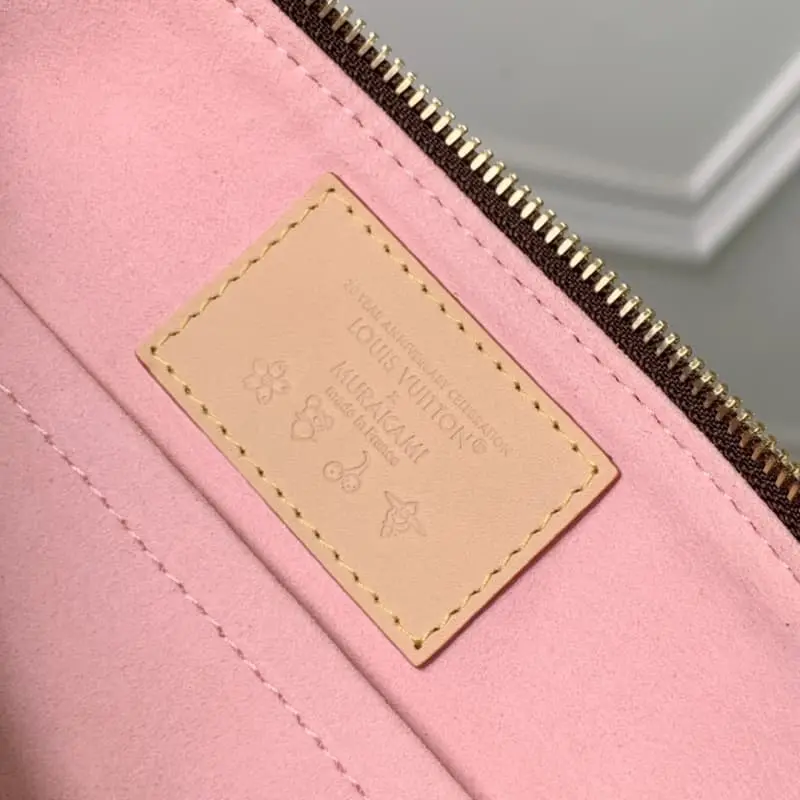 M13097 11x13x27cm High Quality Bags - Image 8