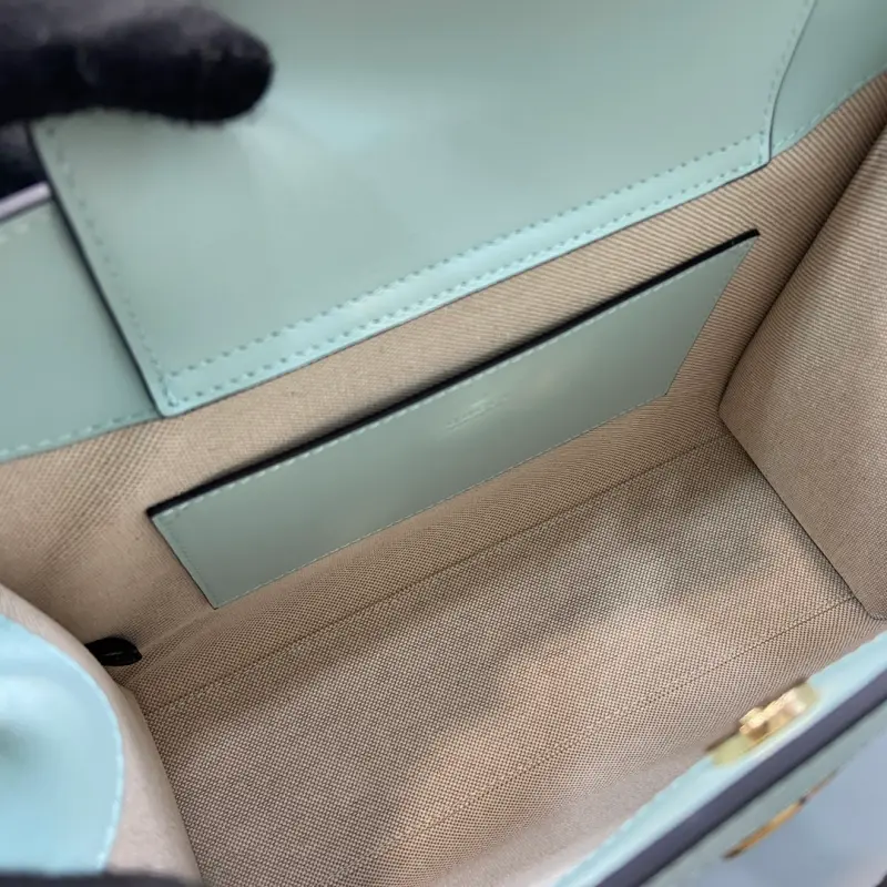 702721 CM 1 High-Quality Bags - Image 8