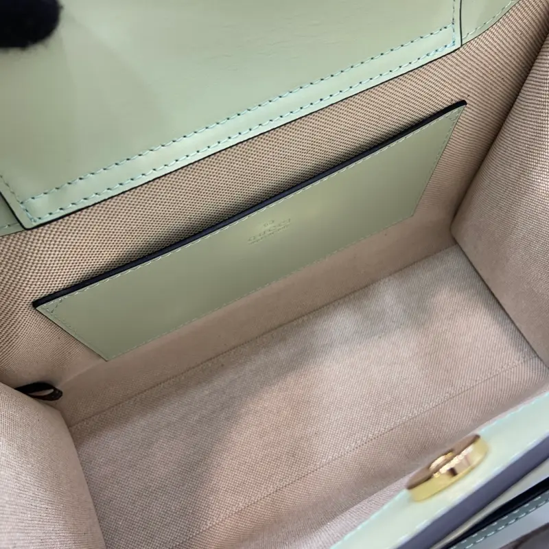 702721 CM 2 High-Quality Bags - Image 8