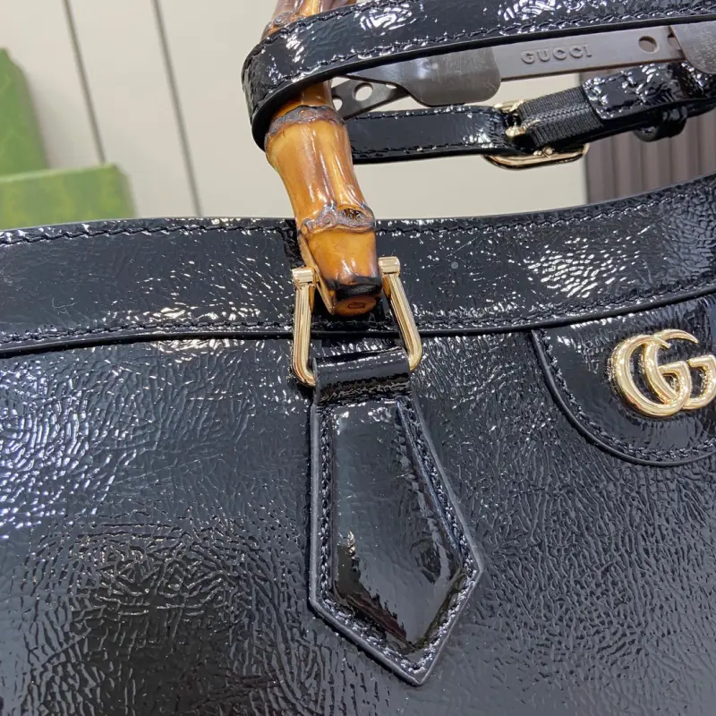 678842 CM 1 High-Quality Bags - Image 8