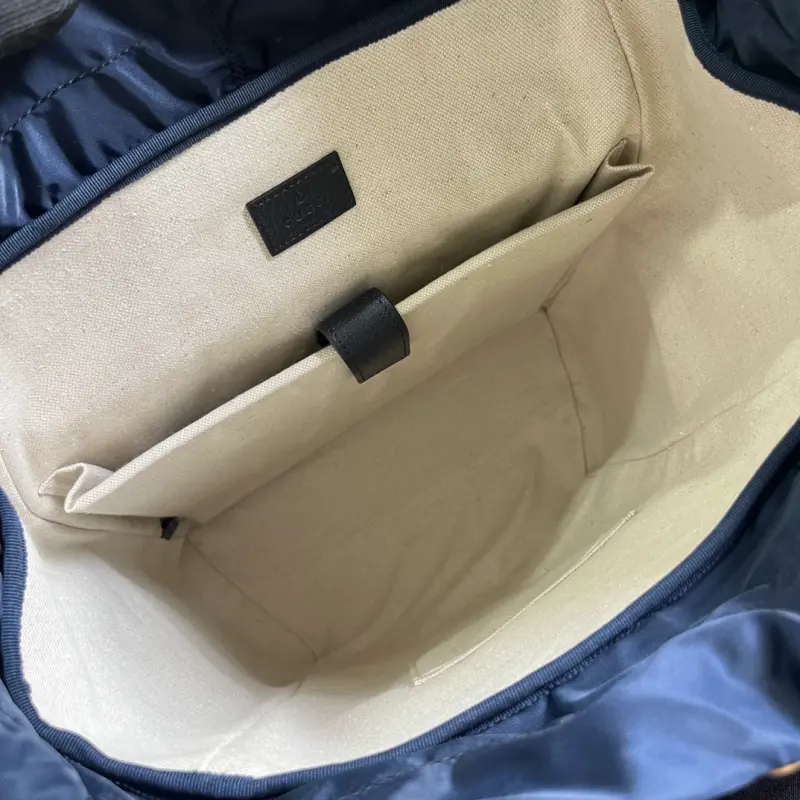 598140 CM 1 High-Quality Bags - Image 8