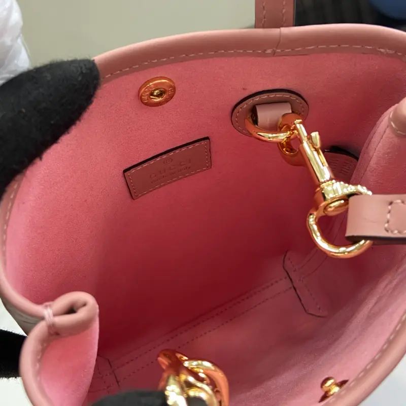 790133 CM 2 High-Quality Bags - Image 7