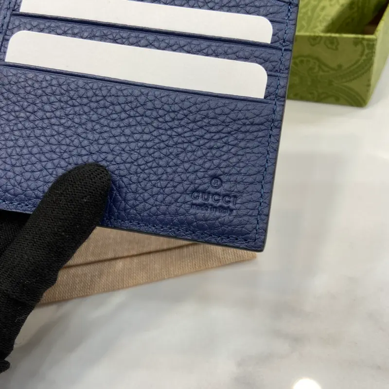 739475 CM 2 High-Quality Bags - Image 8