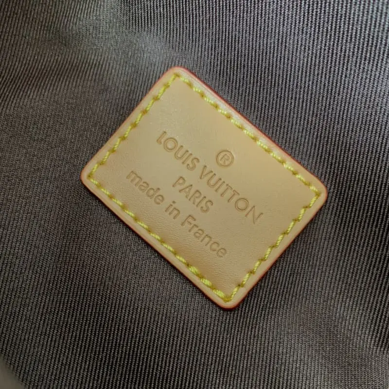 M24858 30x15x8cm High Quality Bags - Image 8