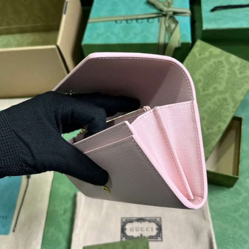 772638 CM 3 High-Quality Bags - Image 8