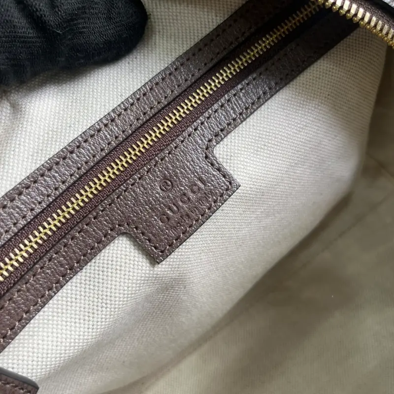 772061 CM 2 High-Quality Bags - Image 8