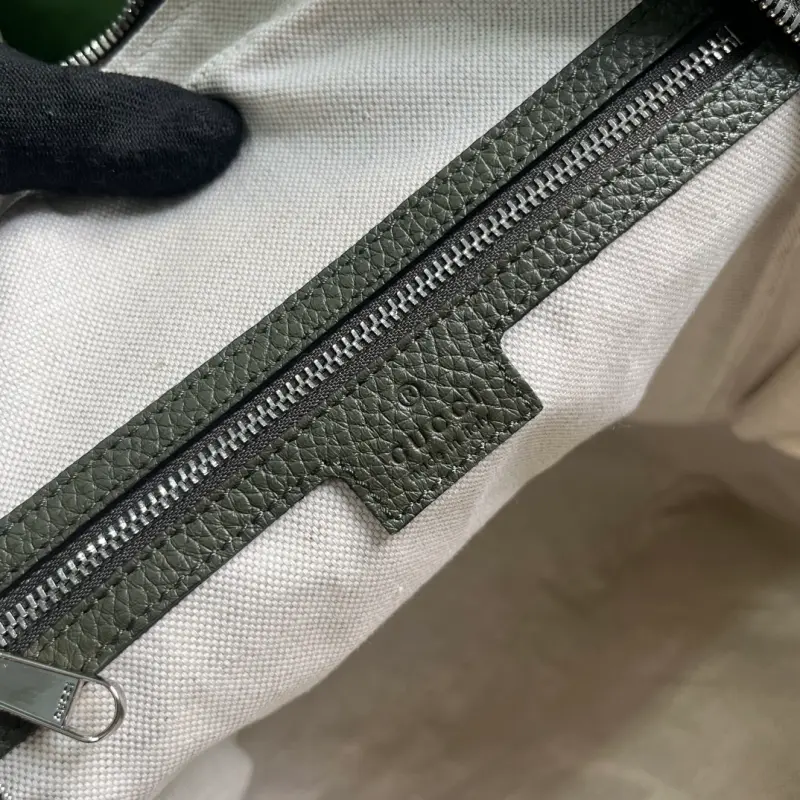 766932 CM 1 High-Quality Bags - Image 8