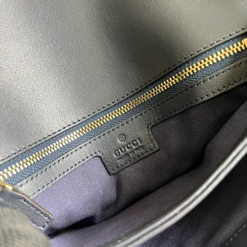 721172 CM 4 High-Quality Bags - Image 8