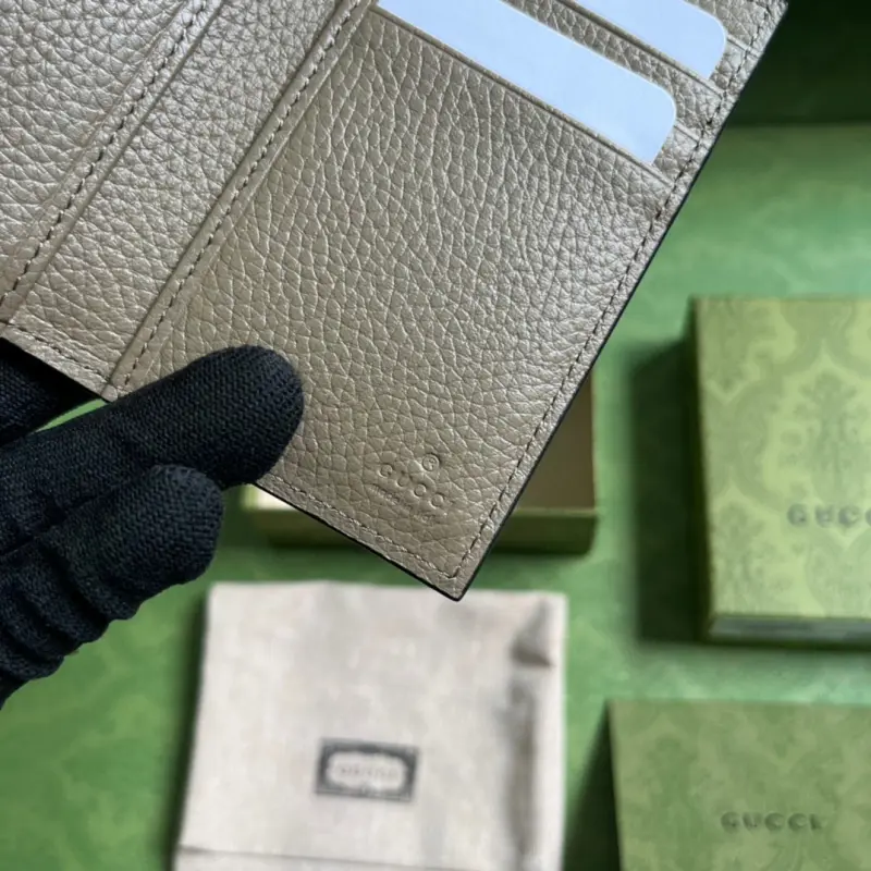 739478 CM 4 High-Quality Bags - Image 8