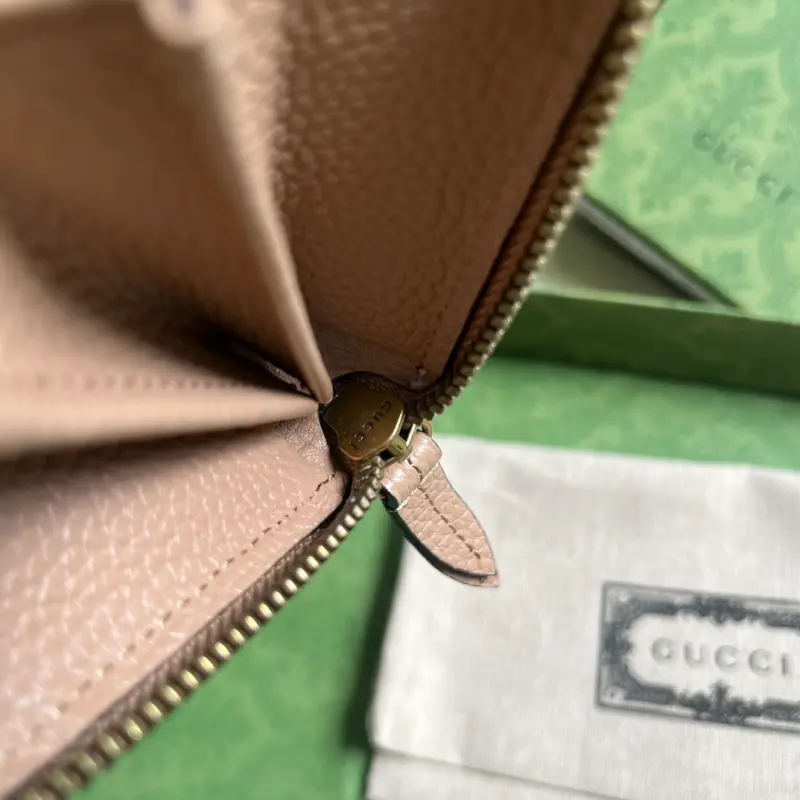 750458 CM 2 High-Quality Bags - Image 8