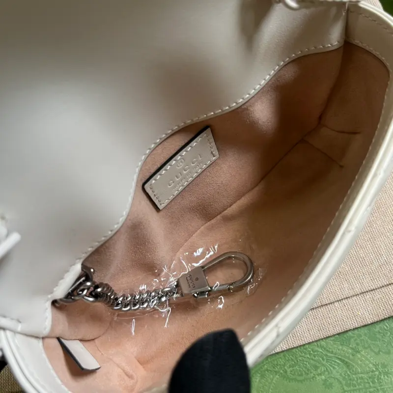 476433 CM 2 High-Quality Bags - Image 8