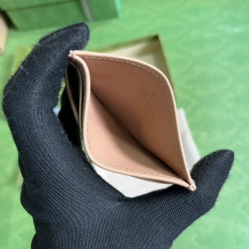 443127 CM 6 High-Quality Bags - Image 8