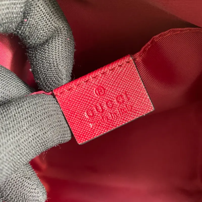 410812 CM 23 High-Quality Bags - Image 8