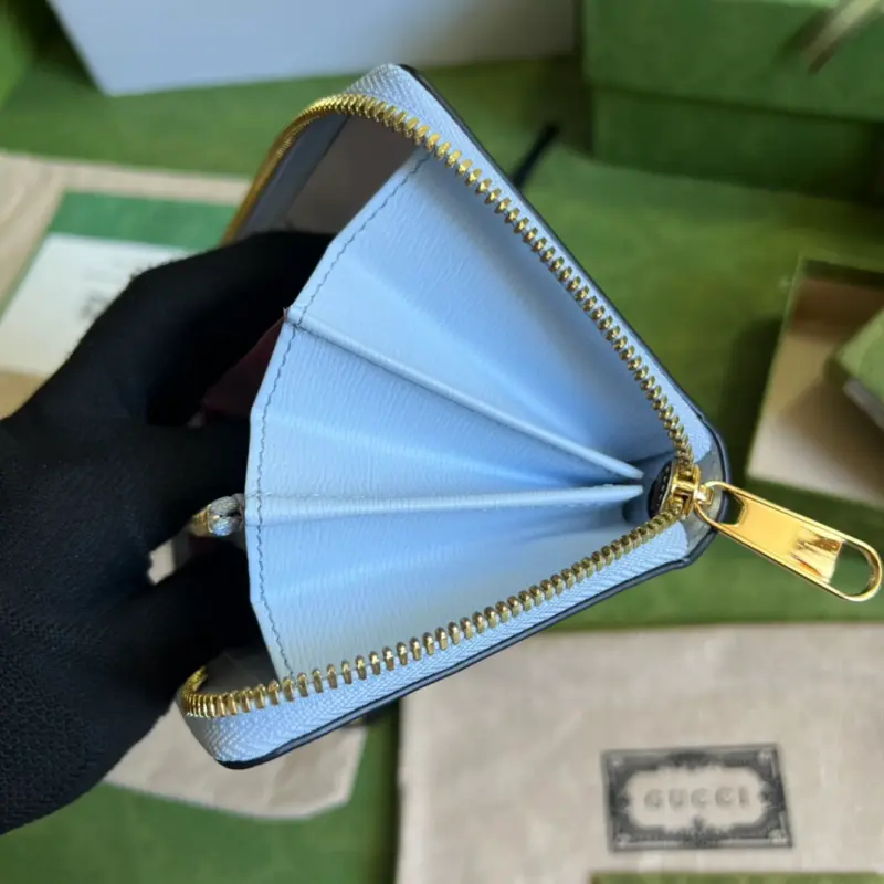 701060 CM 1 High-Quality Bags - Image 8