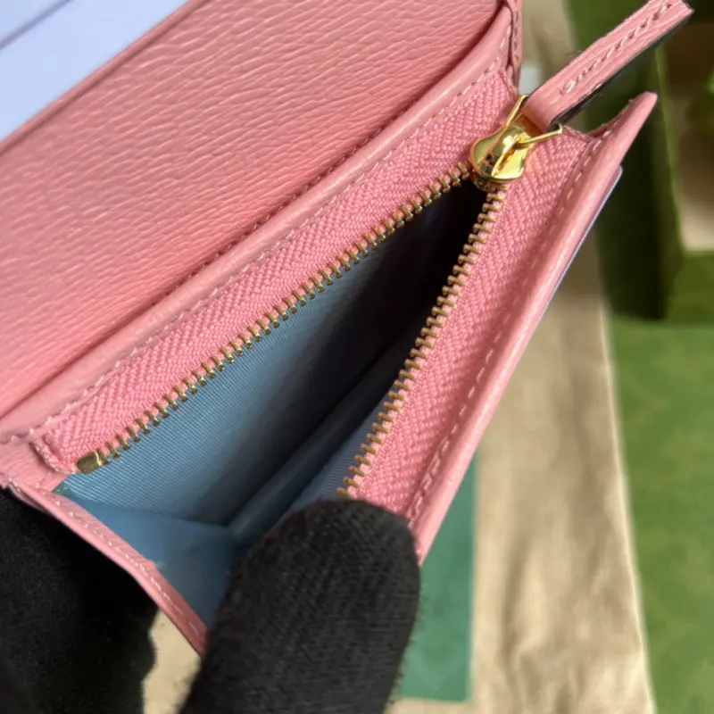 701009 CM 1 High-Quality Bags - Image 8