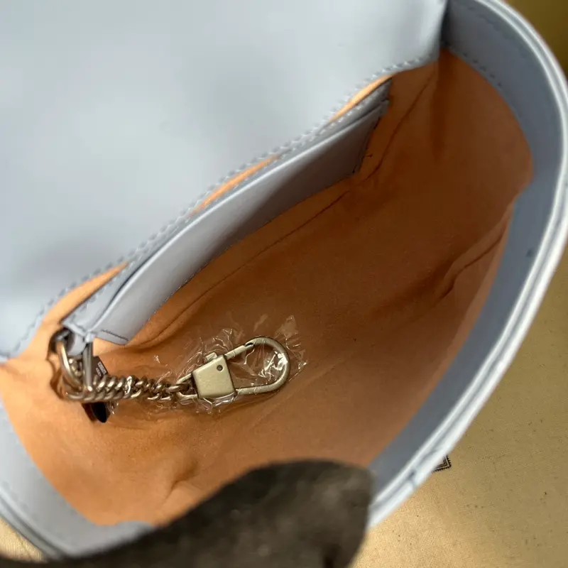 739599 CM 2 High-Quality Bags - Image 8