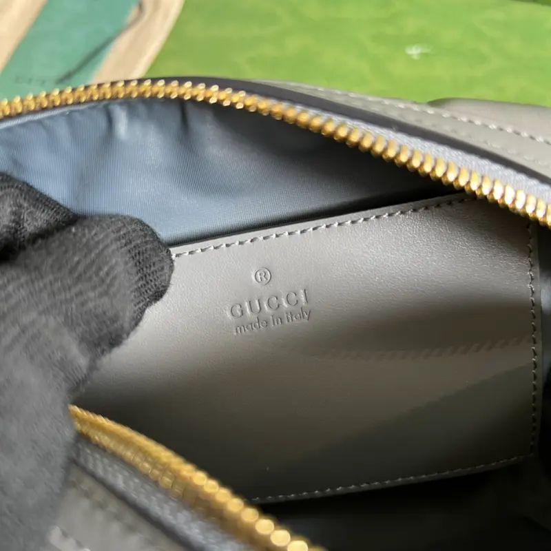 726047 CM 2 High-Quality Bags - Image 8