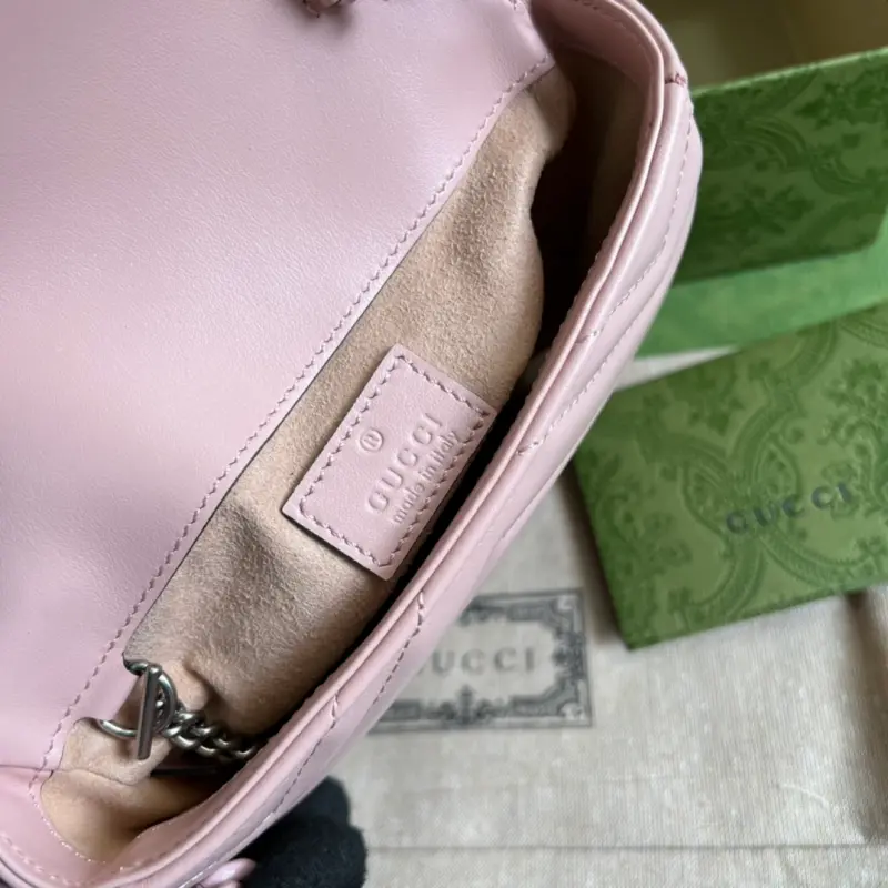 699757 CM 4 High-Quality Bags - Image 8