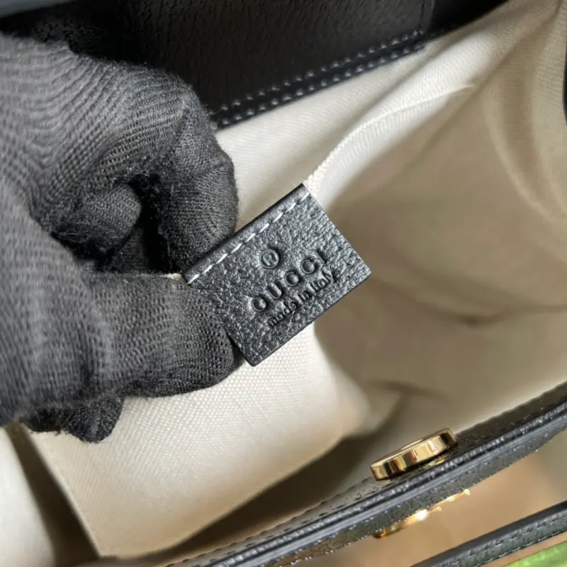 660195 CM 2 High-Quality Bags - Image 8