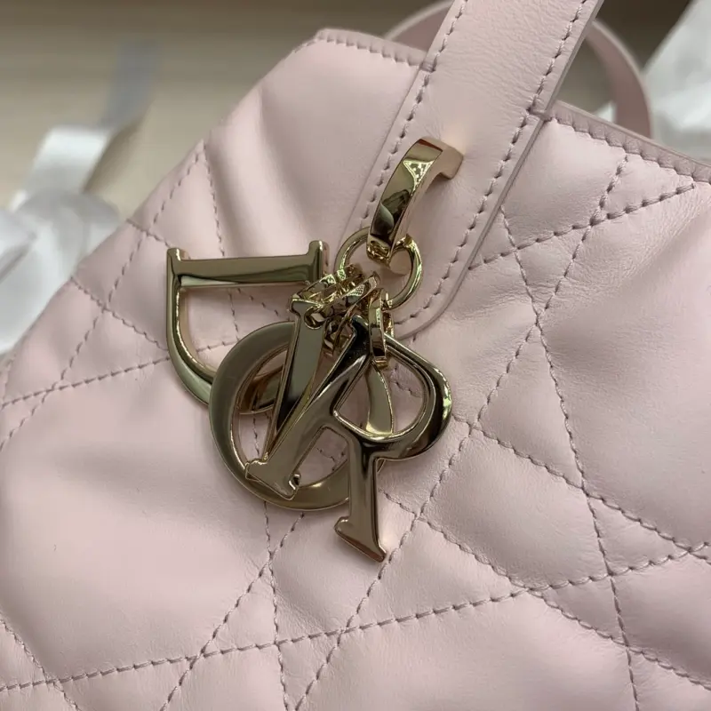 ML248 3 High Quality Bags - Image 8