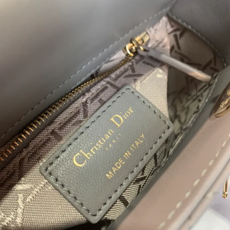 ML74 High Quality Bags - Image 8