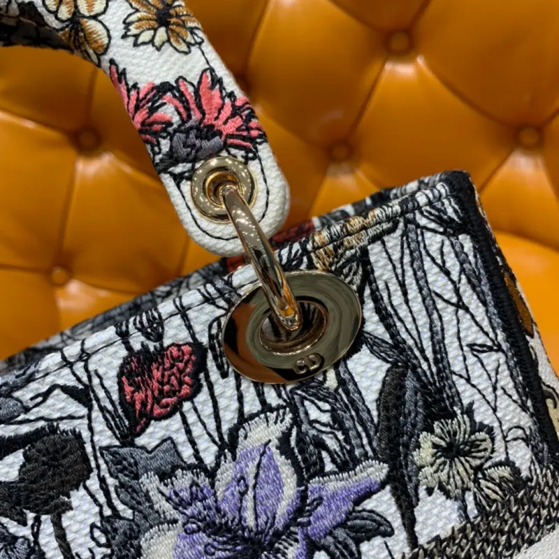 ML30 High Quality Bags - Image 8