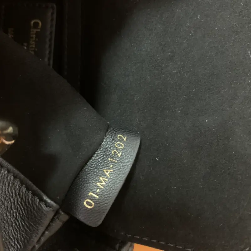 ML23 3 High Quality Bags - Image 8