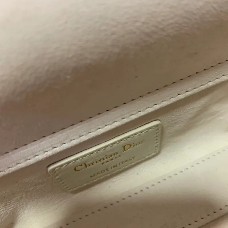 ML23 1 High Quality Bags - Image 8