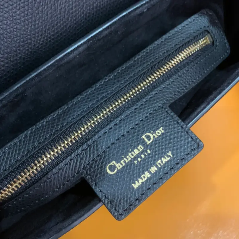 ML60 High Quality Bags - Image 8