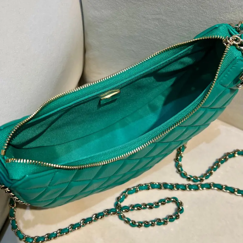 23p Crescent Package Large CM 1 High Quality Bags - Image 5