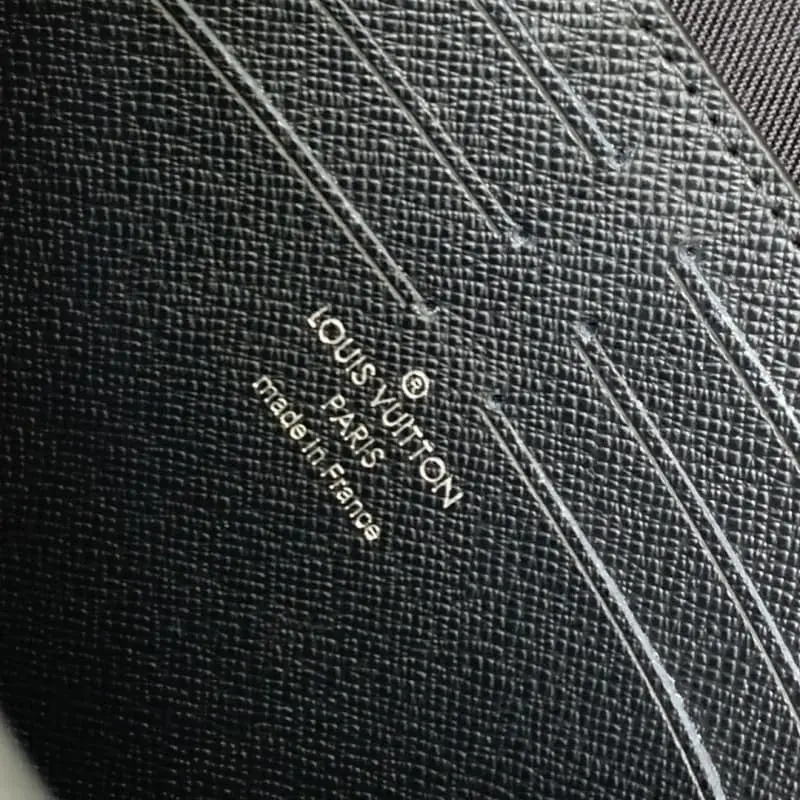 N00126 40x29x11cm High Quality Bags - Image 7