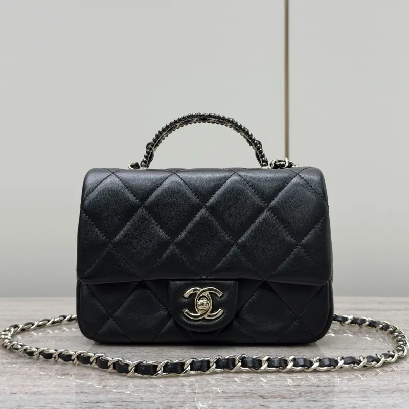 25p Wristband Handle Black High Quality Bags