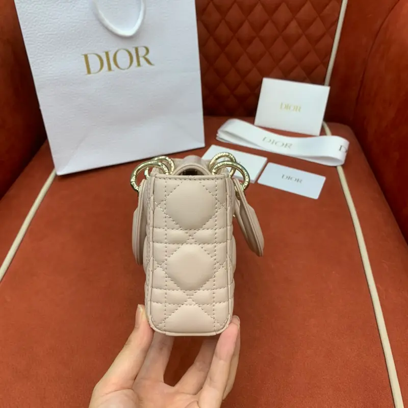 ML270 3 High Quality Bags - Image 4