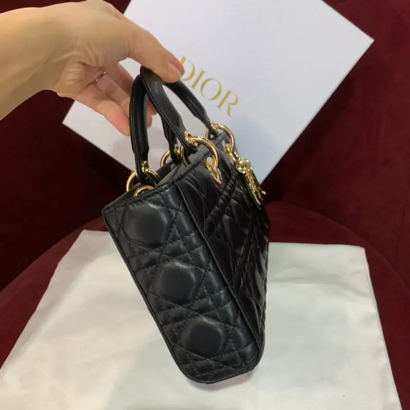 ML269 1 High Quality Bags - Image 3