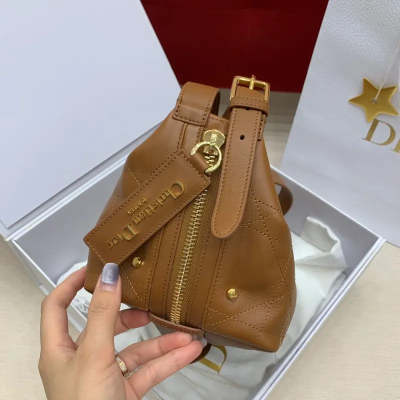 ML262 2 High Quality Bags - Image 5