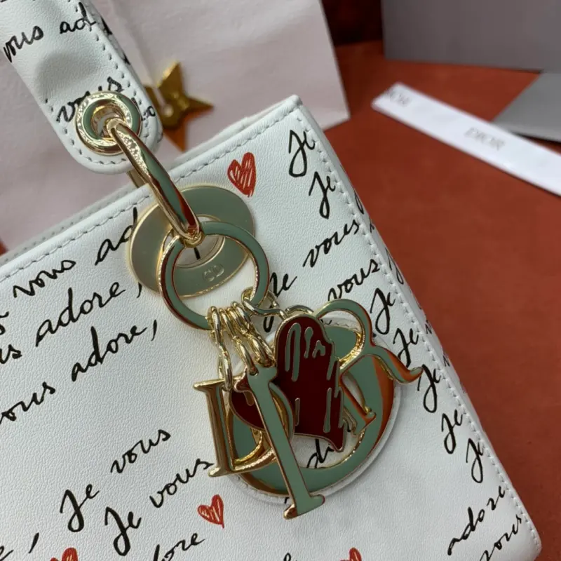 ML235 High Quality Bags - Image 6