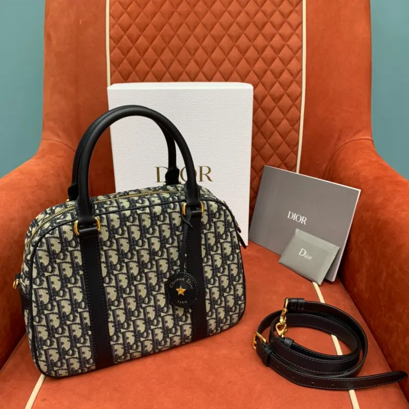 ML216 Large 31 High Quality Bags