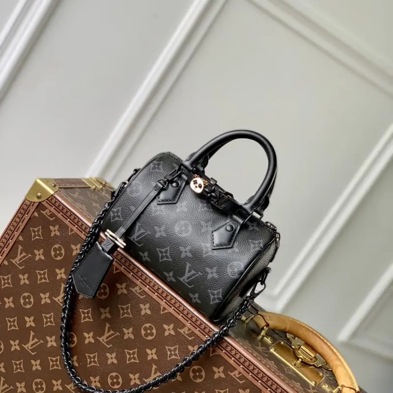 M24606 Black Flower S1 18x12.5x11cm High Quality Bags - Image 9