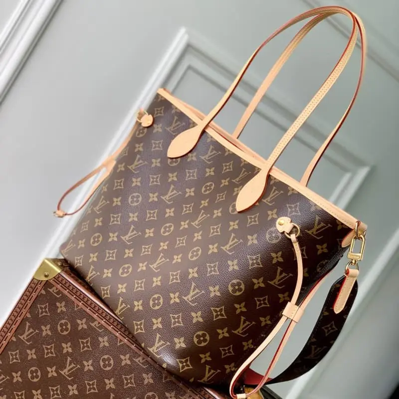 M12096 Red 31x29x14cm High Quality Bags - Image 10