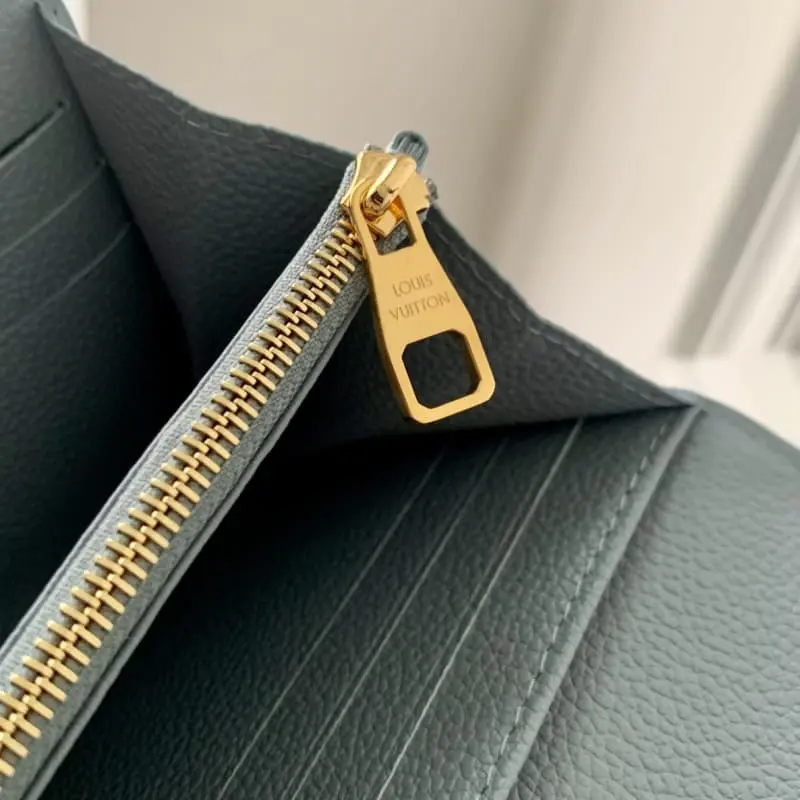 M83443 Haze Blue 19x10.5x2cm High Quality Bags - Image 7