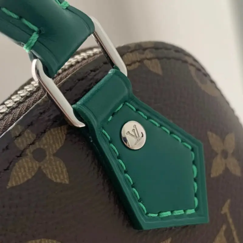 M82717 Old Flower Green 18x12x8cm High Quality Bags - Image 7