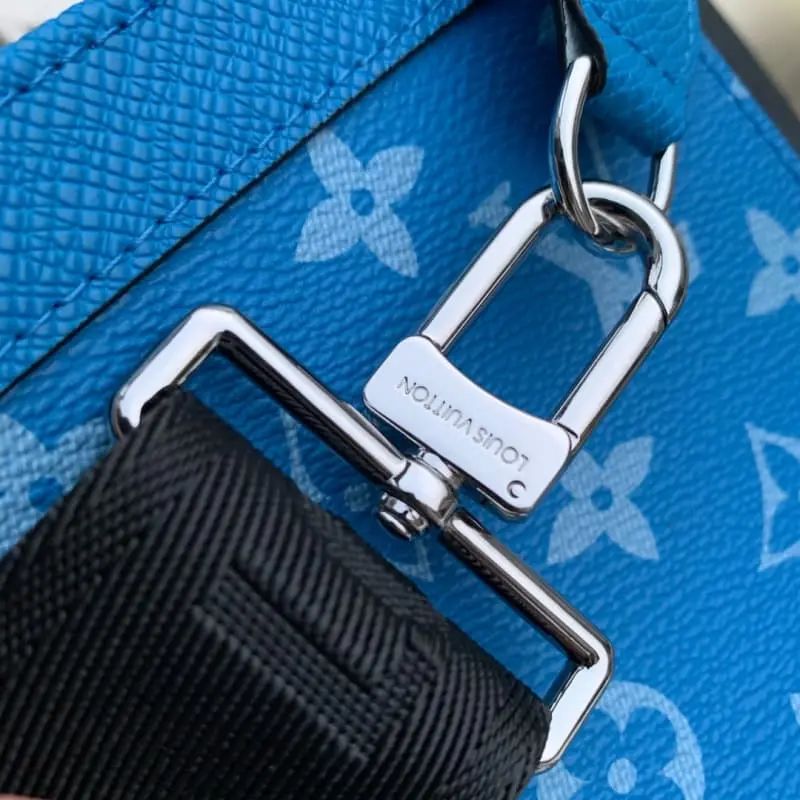 M81124 Blue Flower 18.5x11x6.5cm High Quality Bags - Image 7