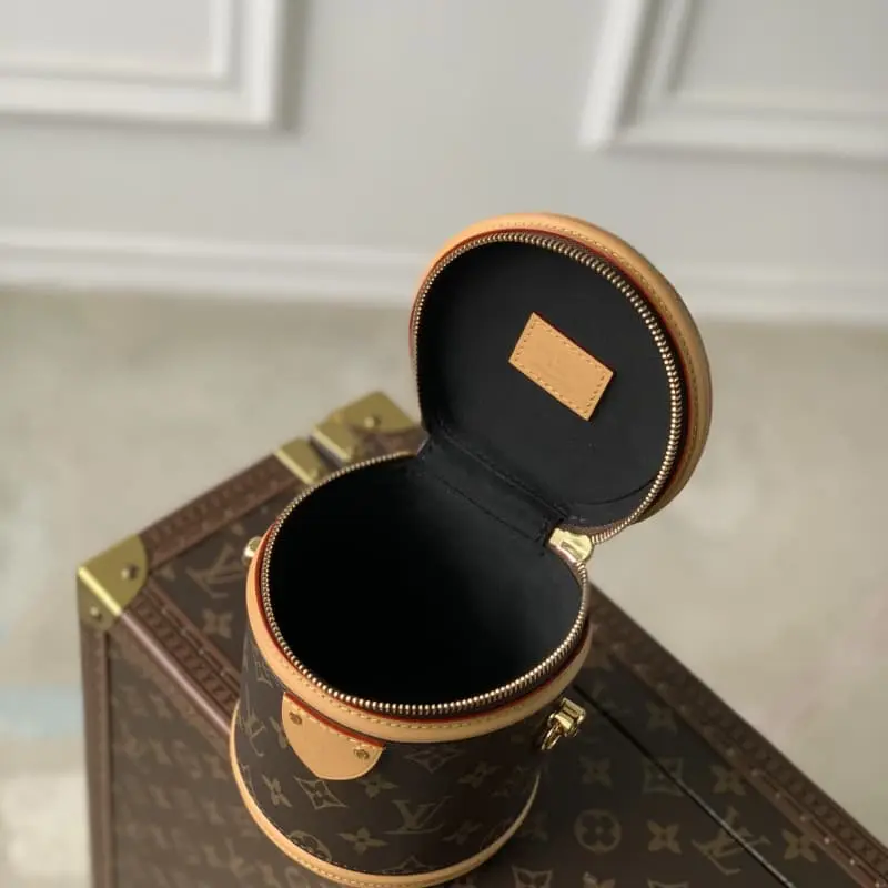 M82952 14.5x14x12cm High Quality Bags - Image 7