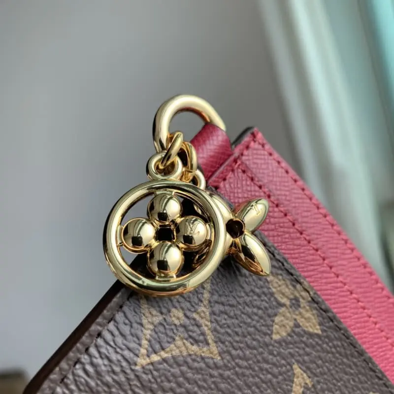 M82739 S1 10.2x7.3x0.3cm High Quality Bags - Image 4