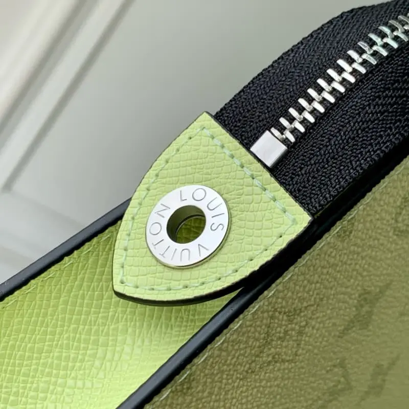 M14011 26x20cm High Quality Bags - Image 7