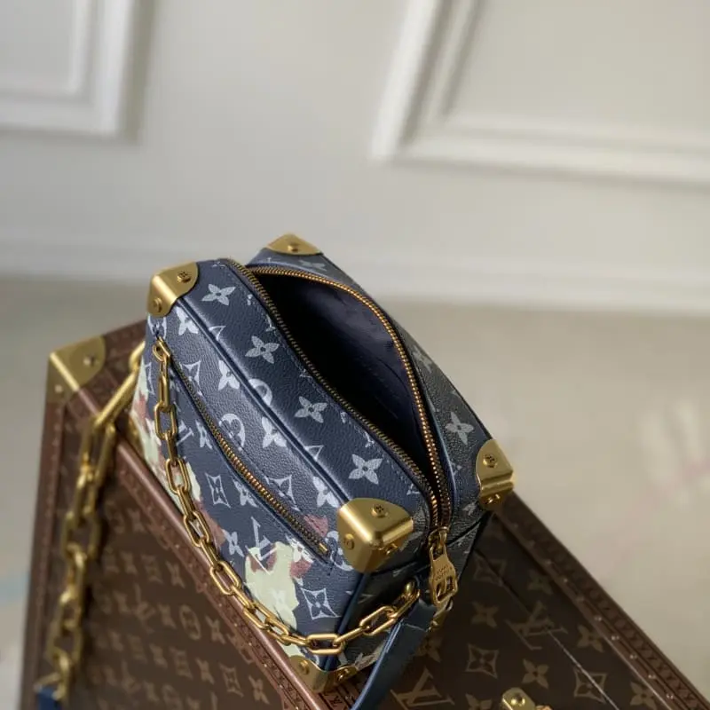 M23731 18.5x13x8cm High Quality Bags - Image 7