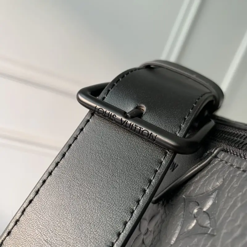 M23835 24.5x16x4.5cm High Quality Bags - Image 7