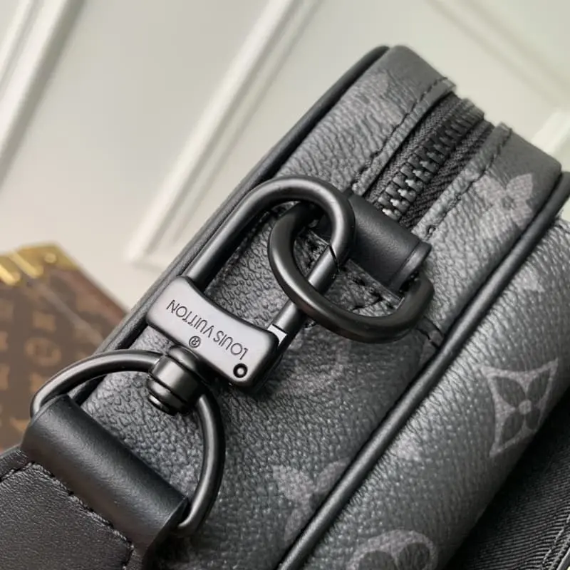 M46795 Black Flower 24x17x5cm High Quality Bags - Image 7