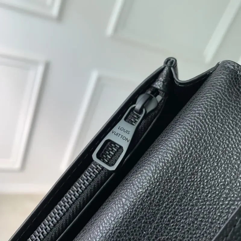 N82509 S1 10x19x2cm High Quality Bags - Image 7