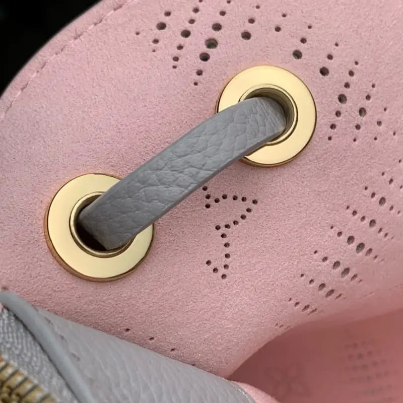 M13838 23x13x32cm High Quality Bags - Image 7